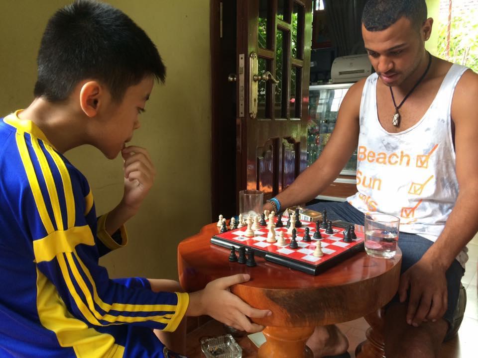Hoa Phuong Guesthouse Dong Ha Exteriör bild